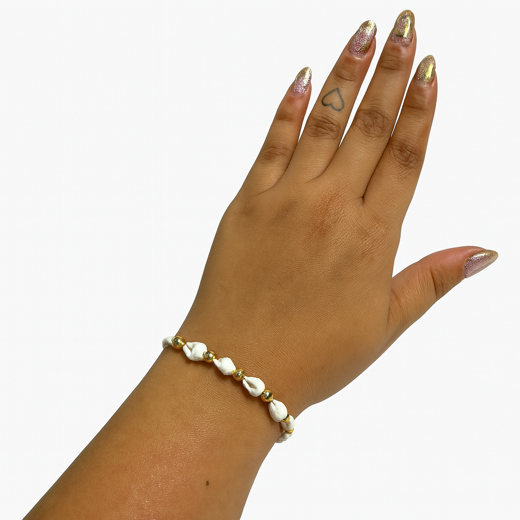 Golden Shell Elegance Bracelet