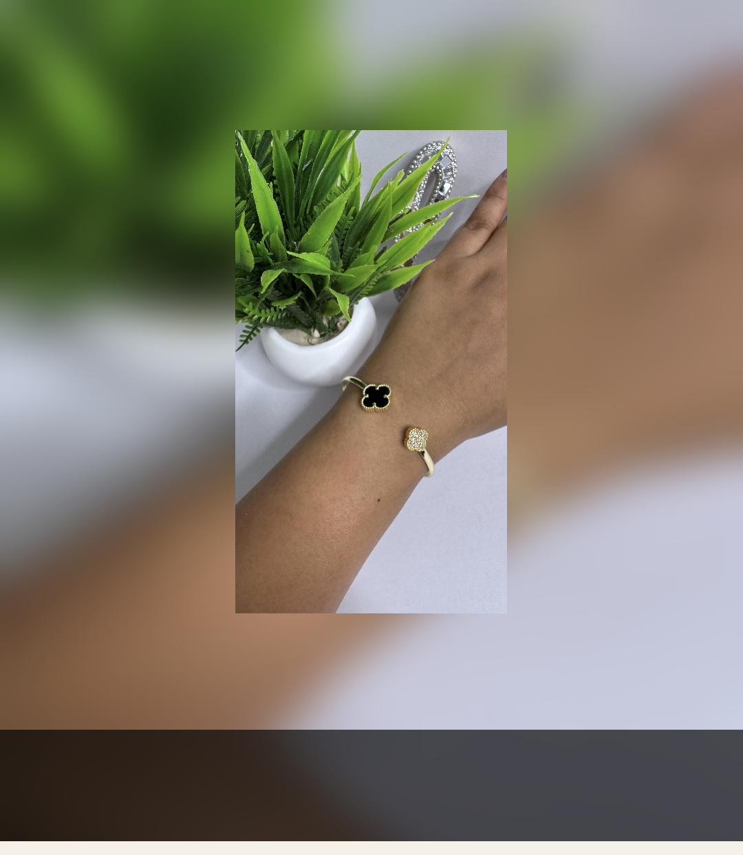 Clover Duo Elegance Cuff